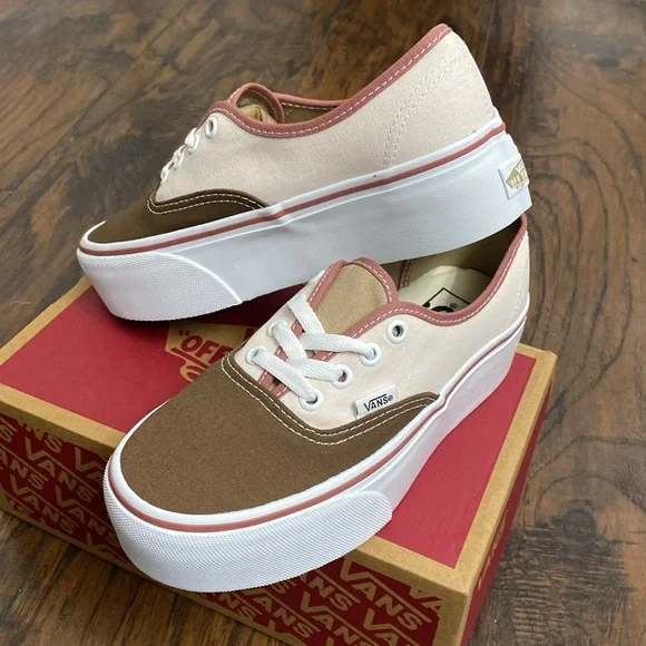 VANS AUTHENTIC STACKFORM BRAND 🔥 NEW - Picture 3 of 7